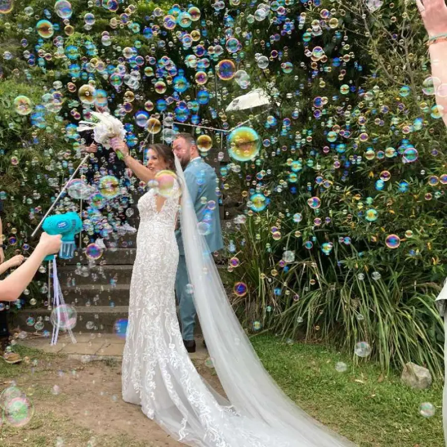 Carol & Jame's Sydney Wedding at Gunners Barracks Mosman