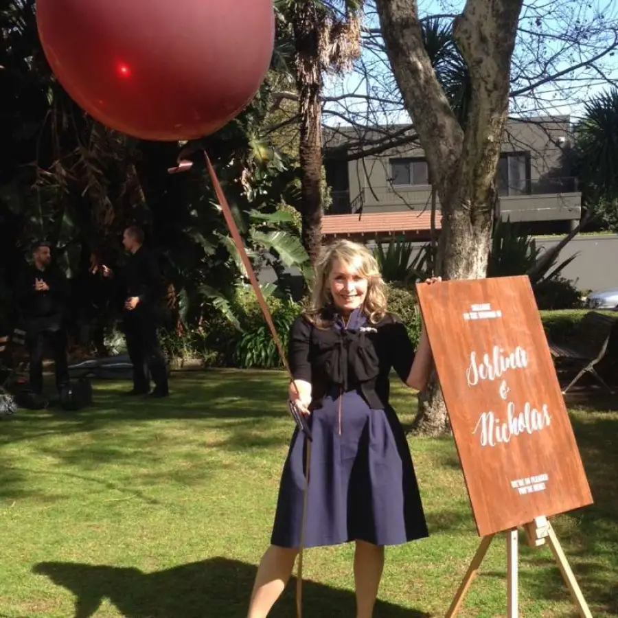 CHISWICKJANETBALLOON