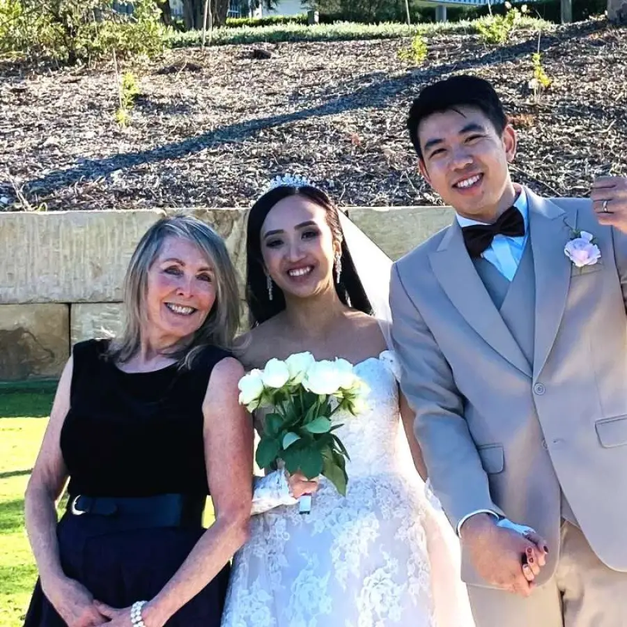 Leslie & Cynthia ~ at their Wedding at the Stonecutters Golfclub in Sydney