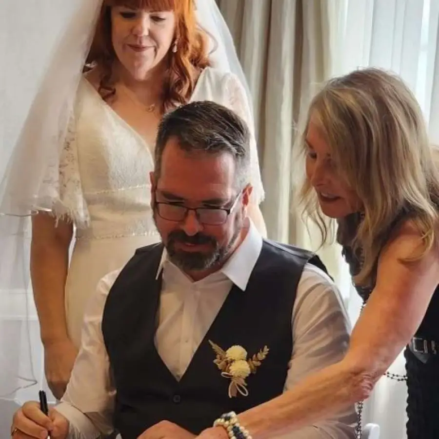 Don & Tracey's Wedding ~ Signing the documents at The Epping Club in Sydney