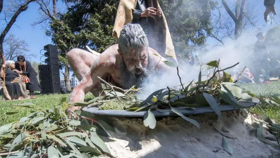 smoking_ceremony_3.webp